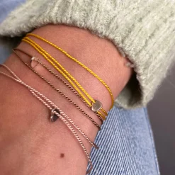 Armband love knot ❤ hart onder de riem
