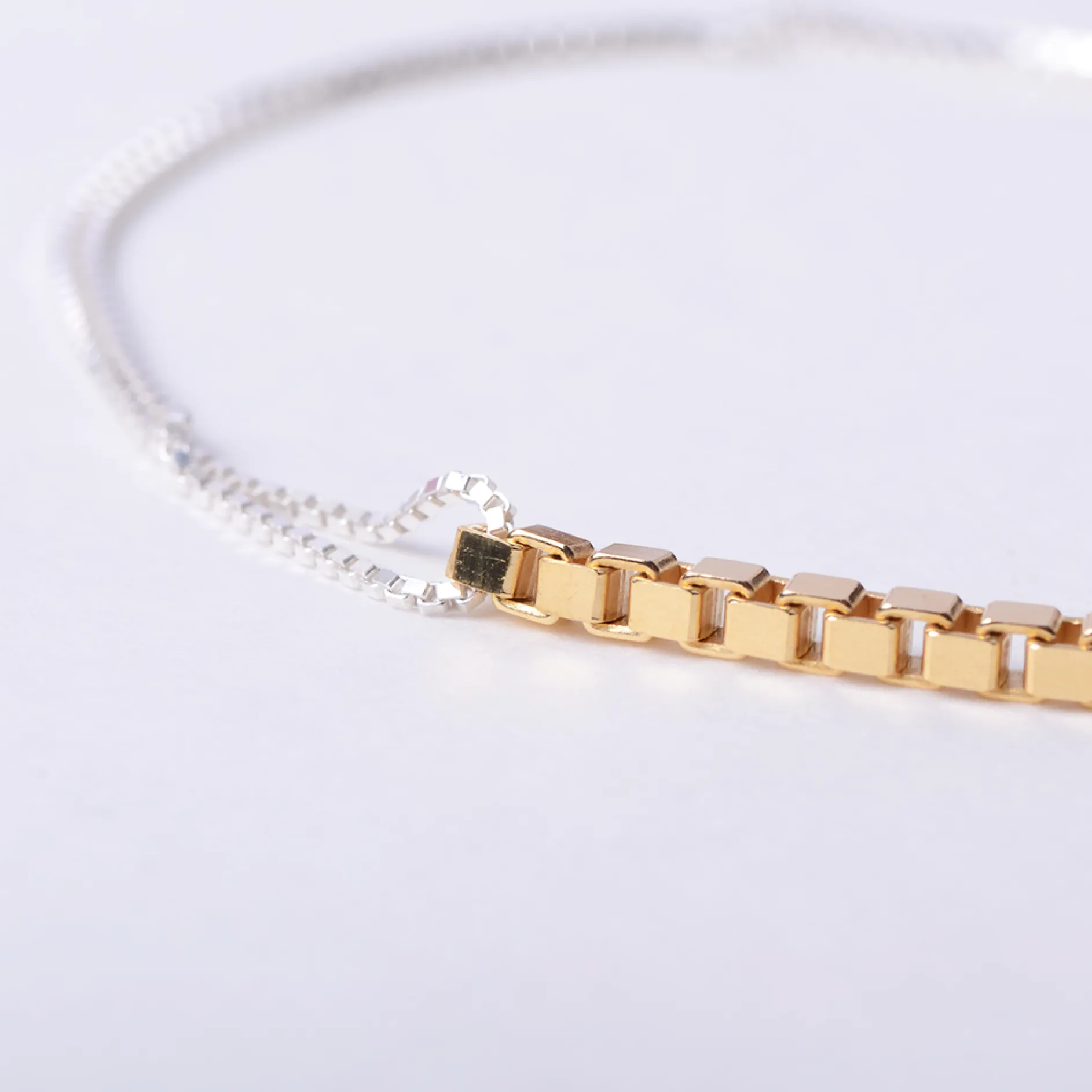 Armband square cubes