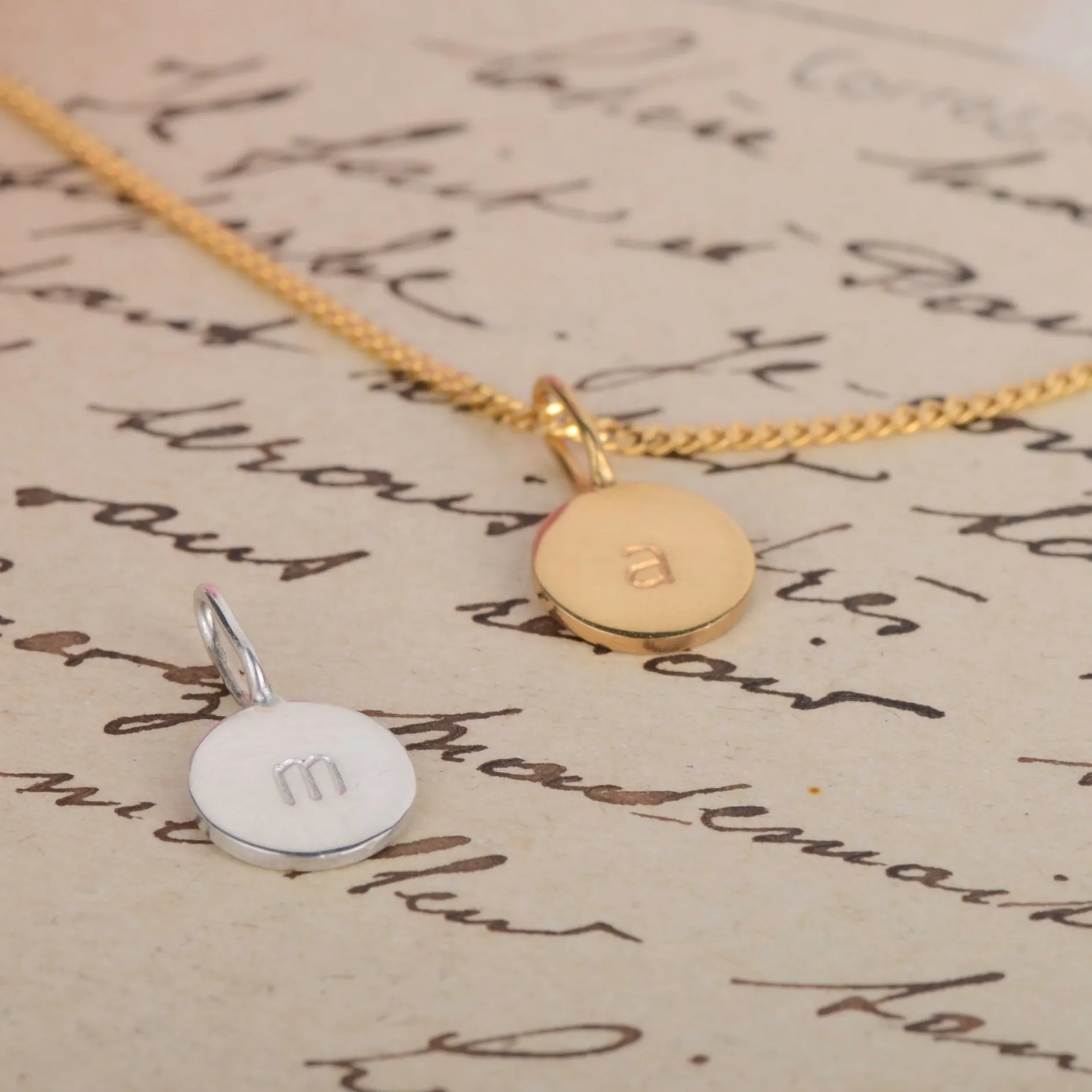 B2B Ketting letters