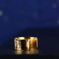Cuff hammered