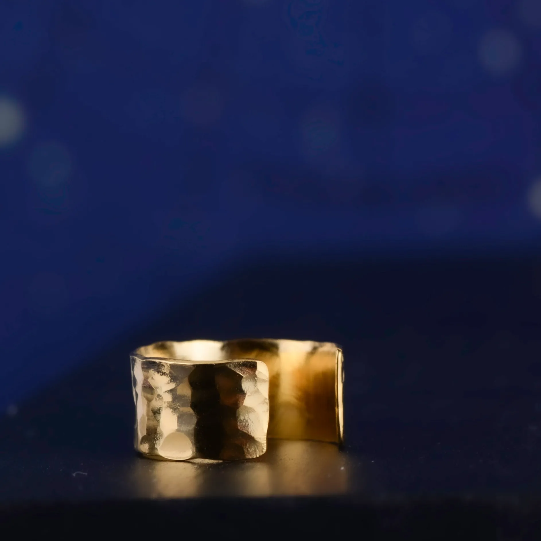 Cuff hammered