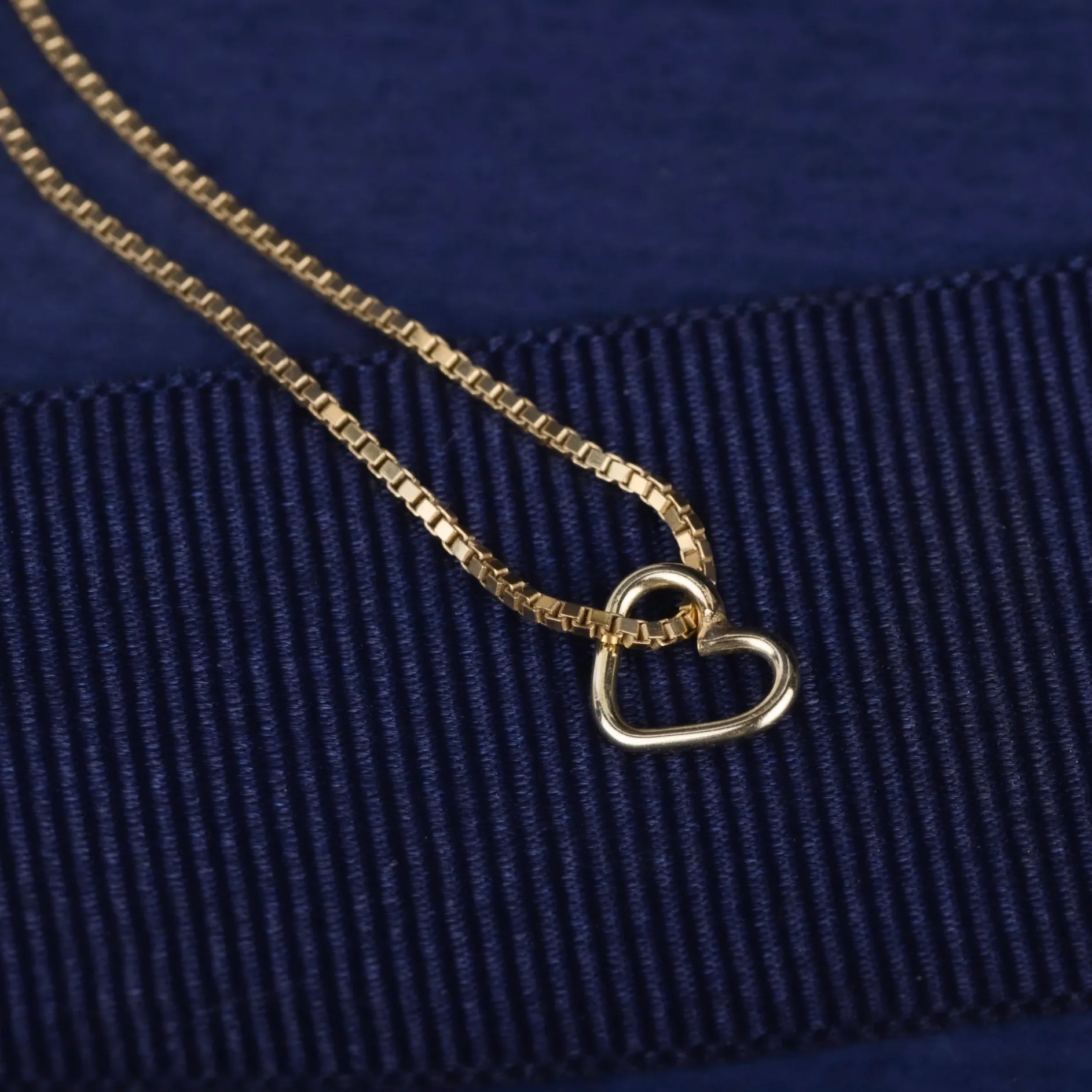 Hanger 14k heart