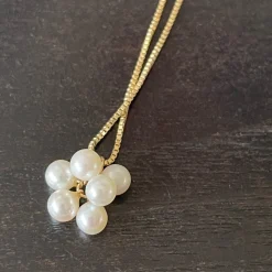 Hanger 14k White pearl bubbles