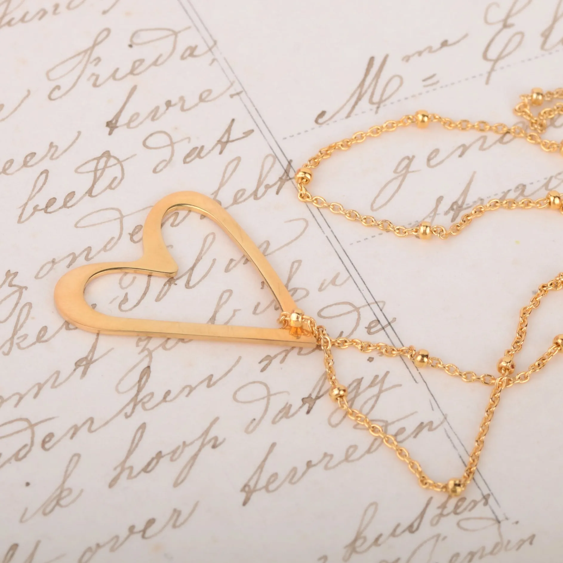 Hanger love stories