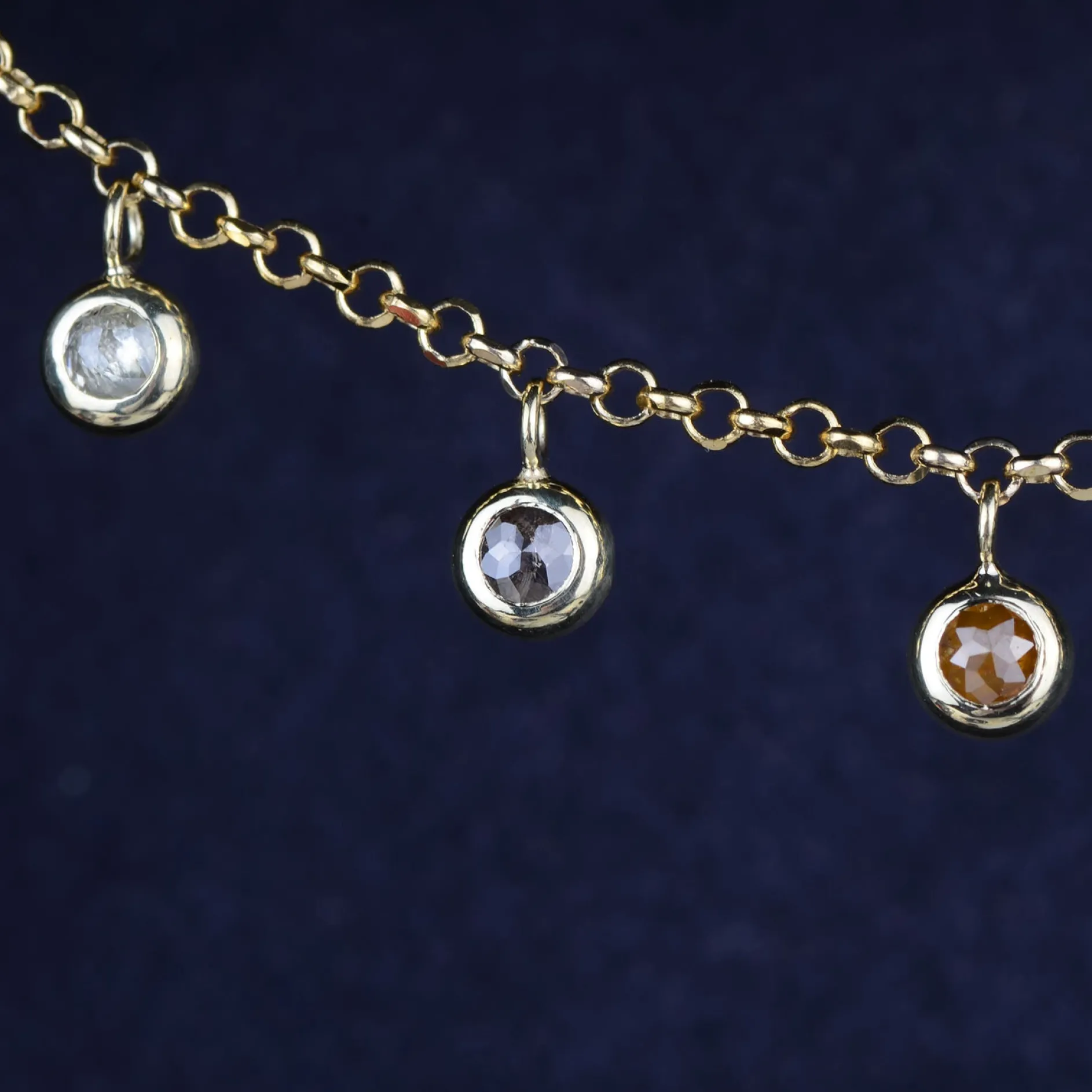 Ketting 14k fall diamonds