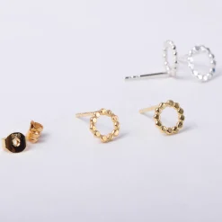 Oorbellen flat pearl small