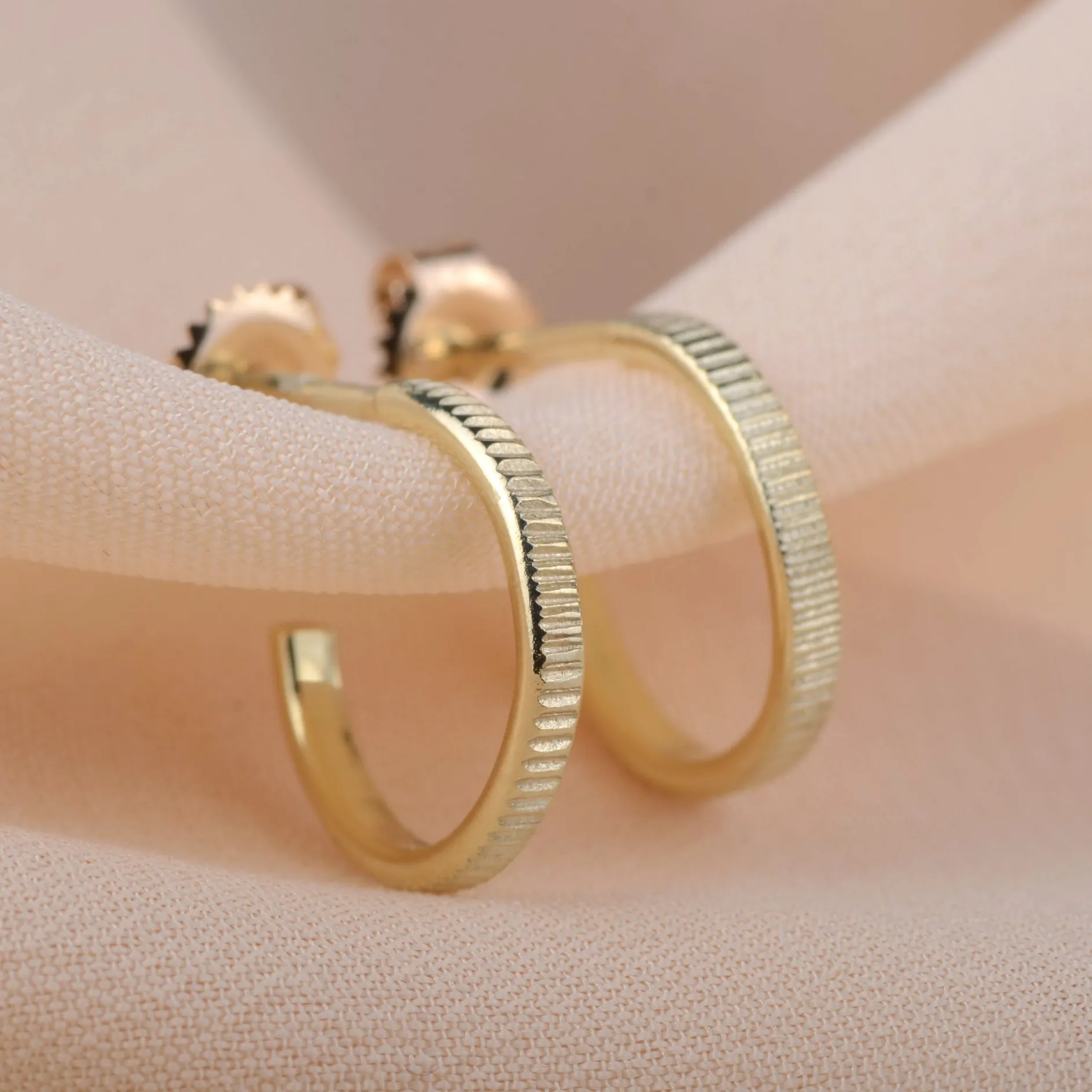 Oorbellen 14k truth