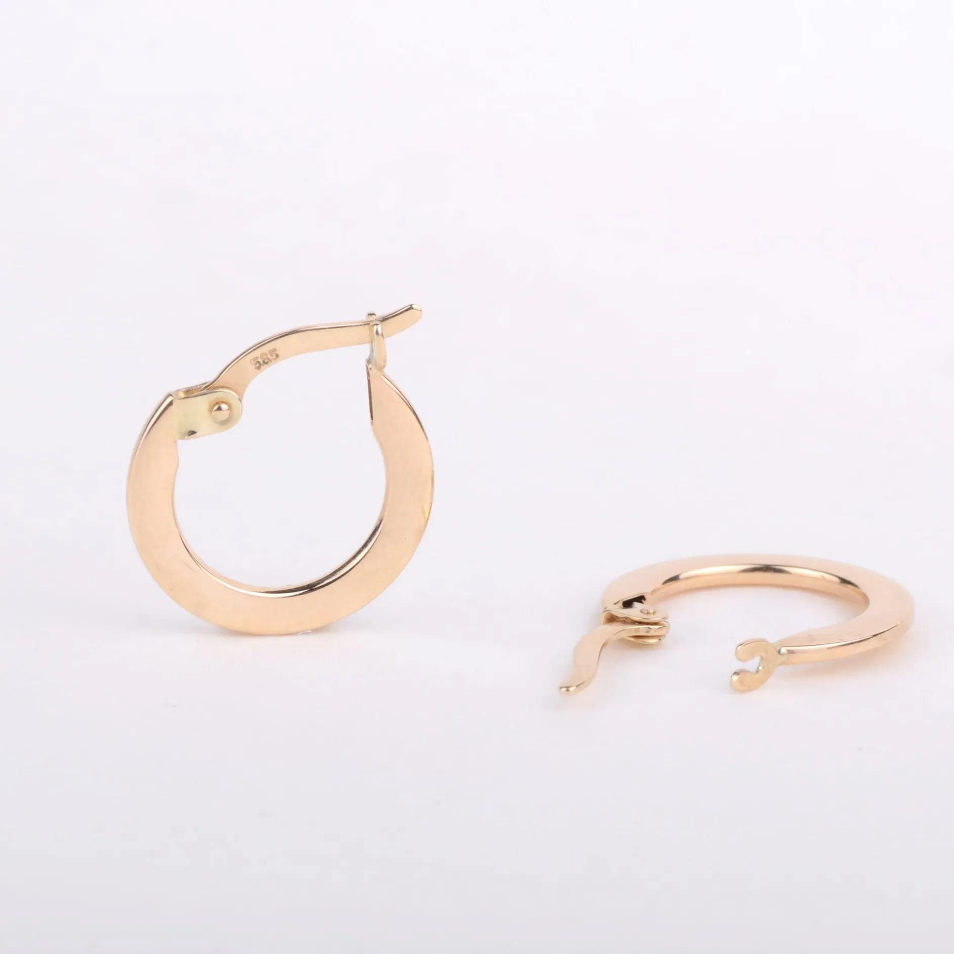 Oorbellen 14k whoopi!