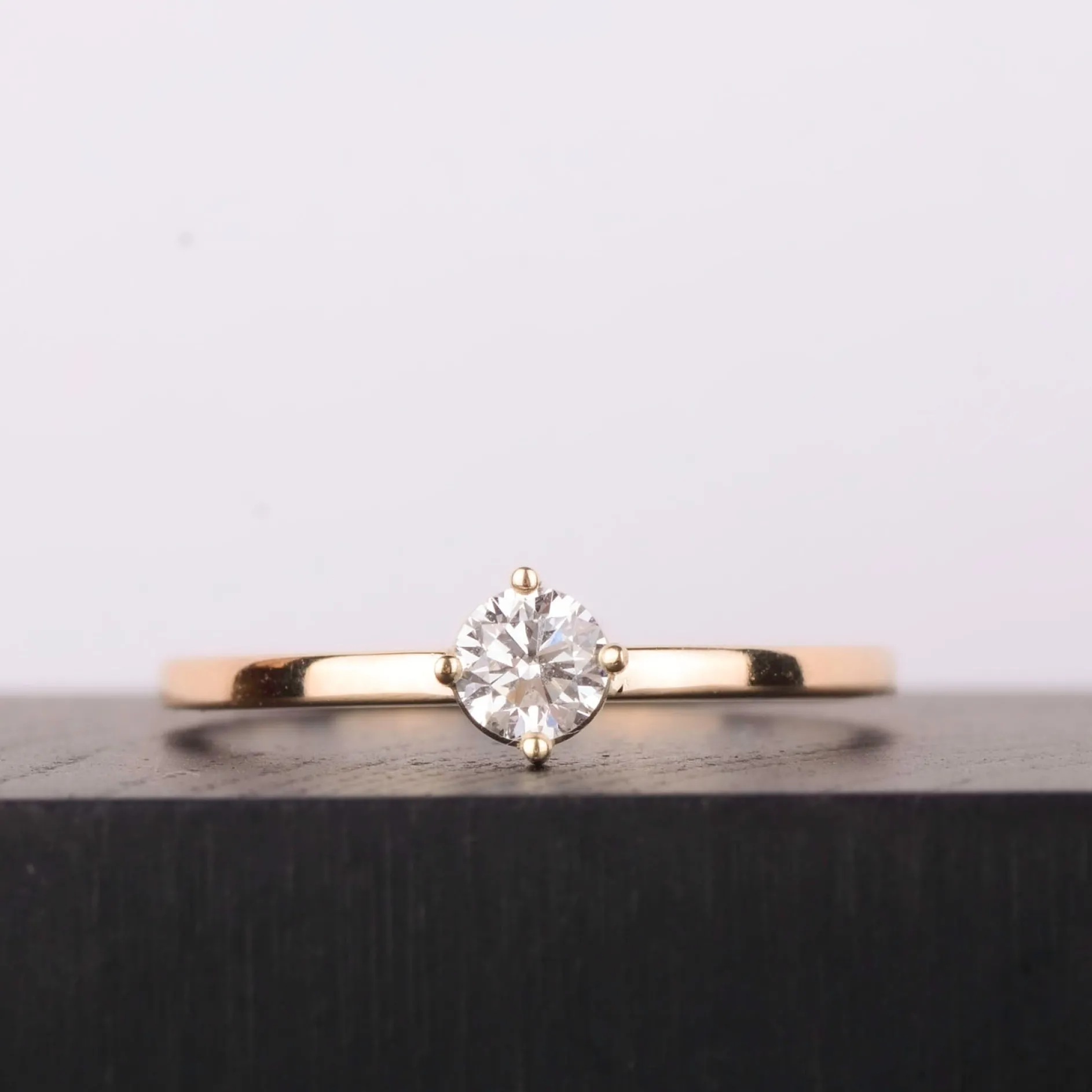 Ring 14k eternity diamond