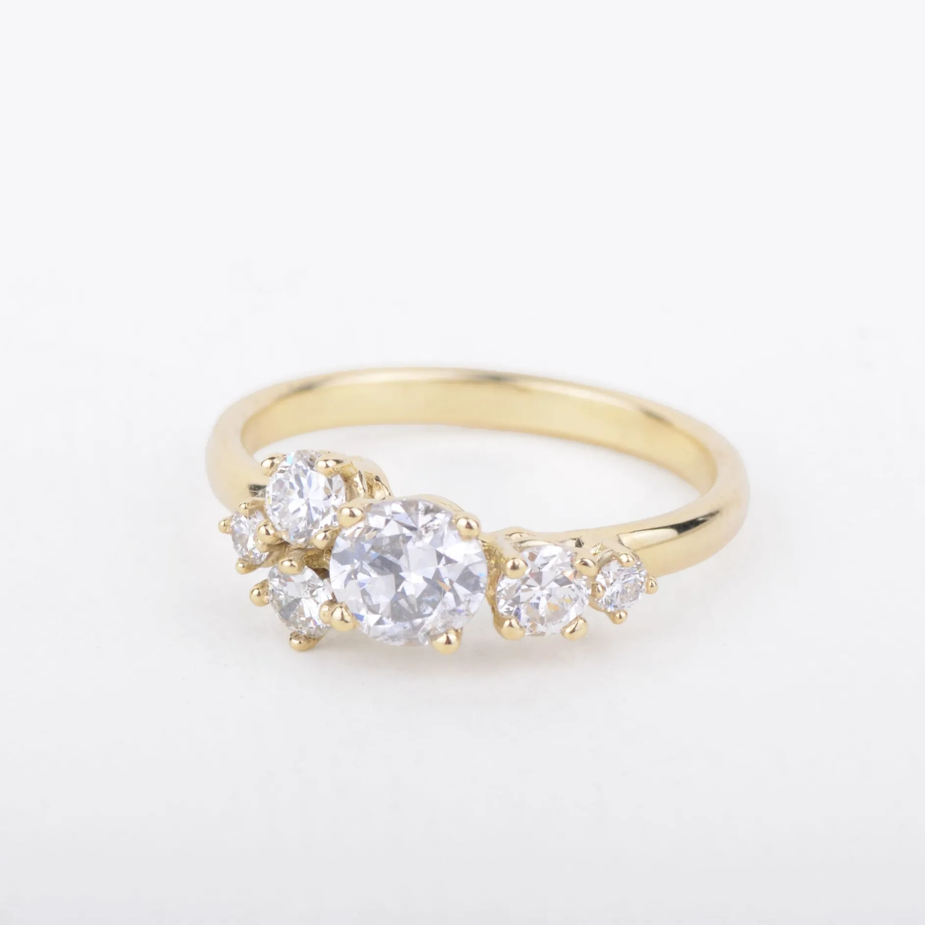 Ring 14k magic number 6