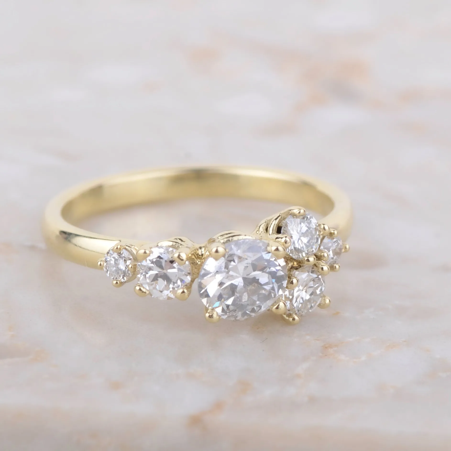 Ring 14k magic number 6