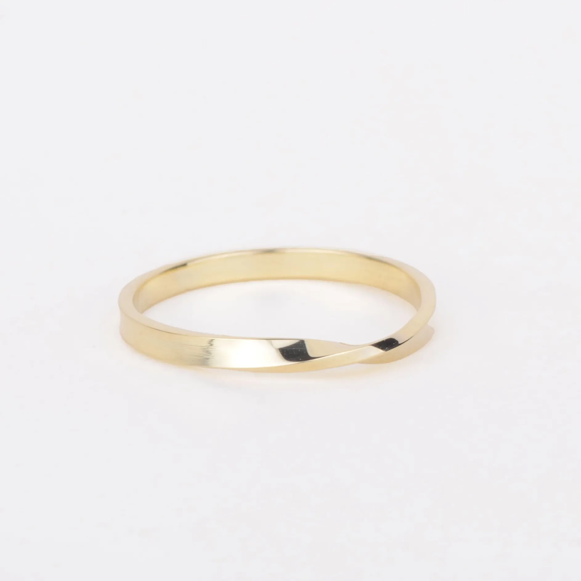 Ring 14k möbius