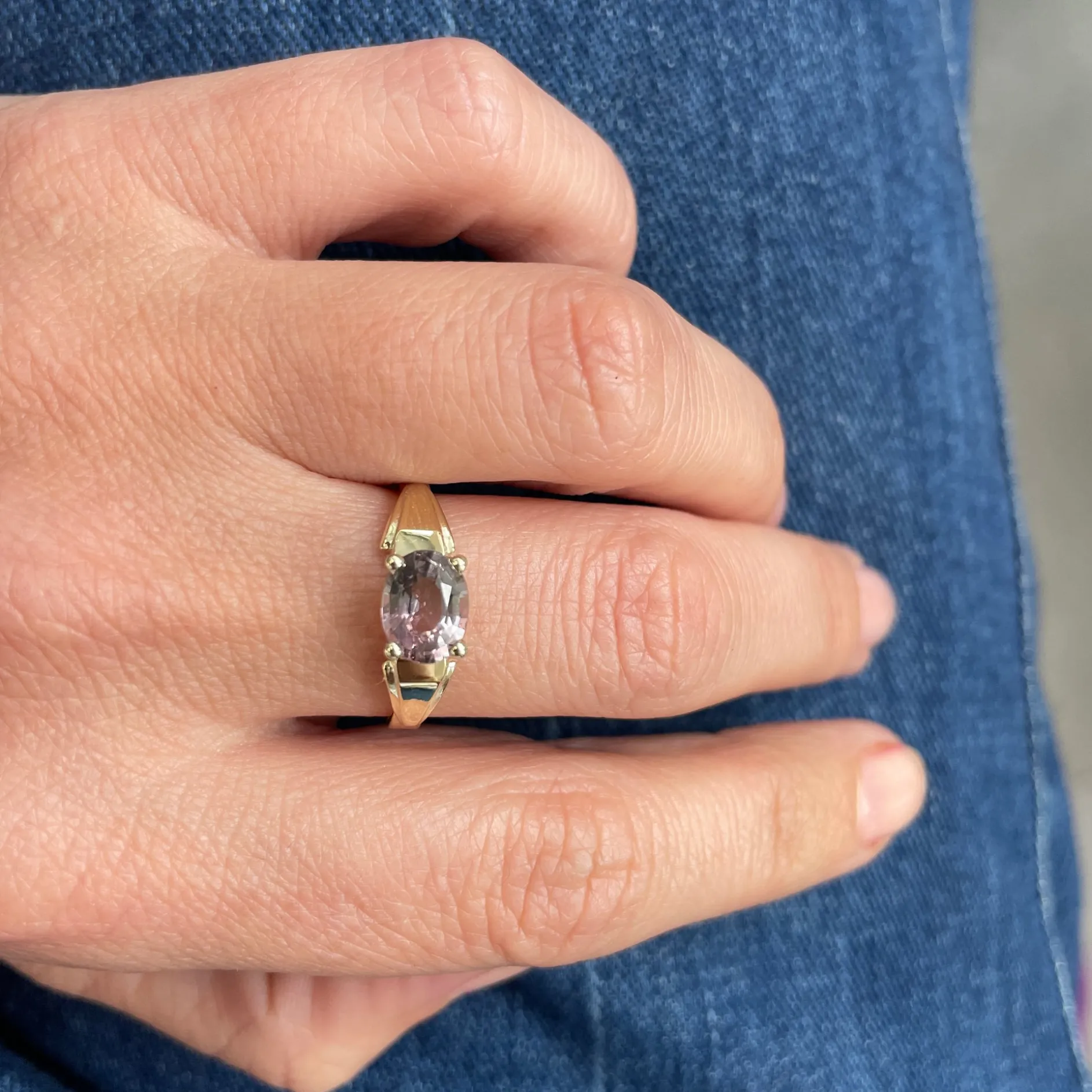 Ring 14k queen
