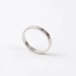 Ring mister hammered