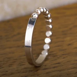 Ring straight pearl
